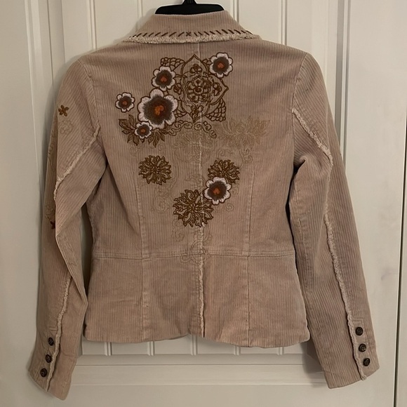 Aziz Womens S Beige Embroidered Corduroy Blazer Jacket With Floral Design - Picture 6 of 12
